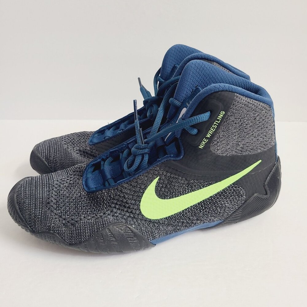 NEW Nike Tawa Flyknit Wrestling Shoes CI2952-004 Size 12 Gray Blue